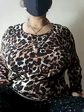 Anamika Kapoor online show from 12.22.24