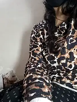 Anamika Kapoor online show from 12.22.24