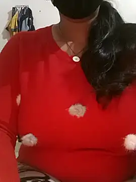 Anamika Kapoor online show from 01.04.25