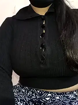 Anamika Kapoor online show from 01.25.25