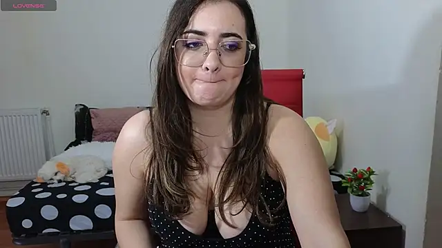Snapshot of Boom_Lora chatting on 03.03.25 Boom Lora online show from 03.03.25