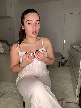 maisiesmithx online show from 01.07.25