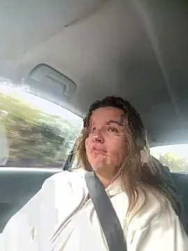 maisiesmithx online show from 11.16.25