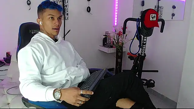 Leonard Price online show from 03.13.25