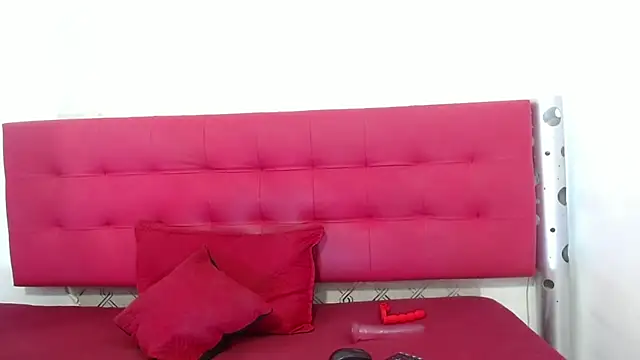 zhamira 21 online show from 02.20.25