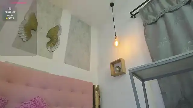 zhamira 21 online show from 10.16.25