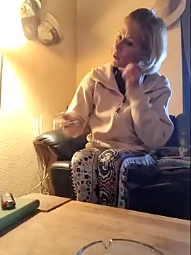 Snapshot of yola181 chatting on 02.04.25 yola181 online show from 02.04.25