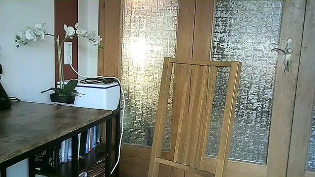 Snapshot of yola181 chatting on 03.10.25 yola181 online show from 03.10.25