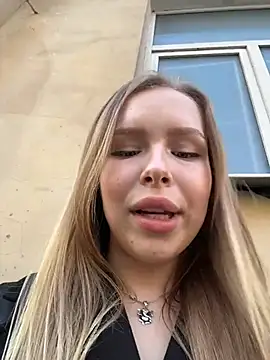 mur girl online show from 03.14.26