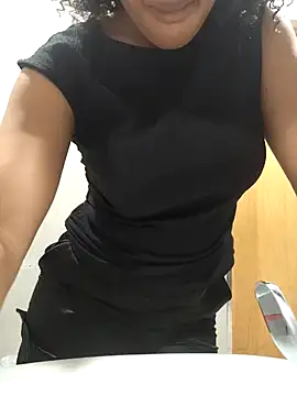 Snapshot of SEXIEST-BADDIE chatting on 01.09.25 SEXIEST-BADDIE online show from 01.09.25