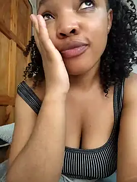 Snapshot of SEXIEST-BADDIE chatting on 01.15.25 SEXIEST-BADDIE online show from 01.15.25