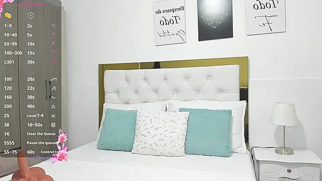 SofiaBosch online show from 12.20.24