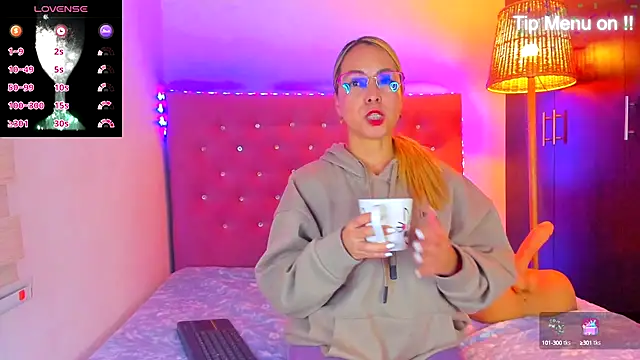  sexybunny  online show from 10.03.25