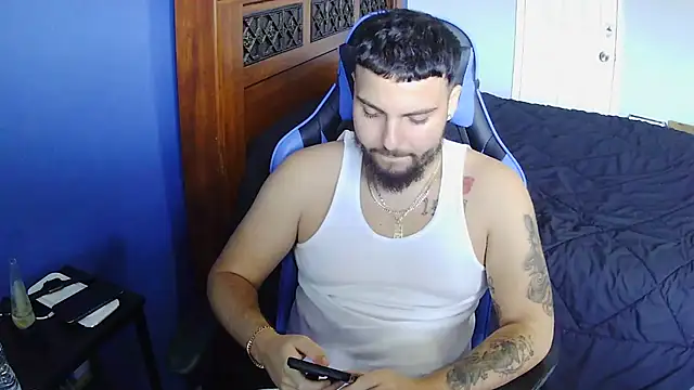 Snapshot of MasterKvn chatting on 03.05.25 MasterKvn online show from 03.05.25