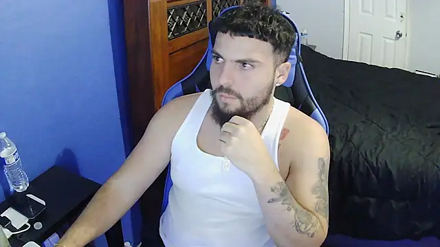 Snapshot of MasterKvn chatting on 03.16.25 MasterKvn online show from 03.16.25