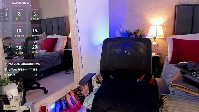 Mariana c1 online show from 02.22.25