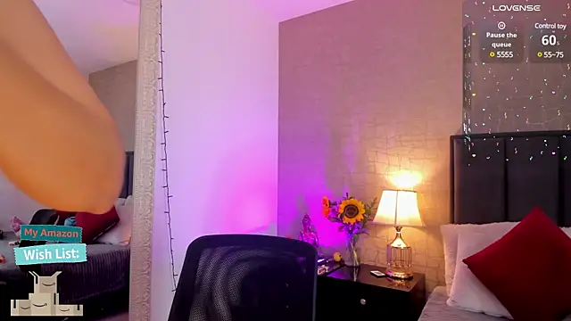 Mariana c1 online show from 02.28.25