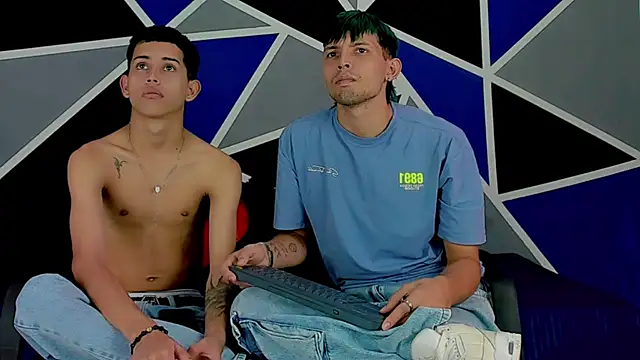 migueyalejo teens online show from 01.13.25