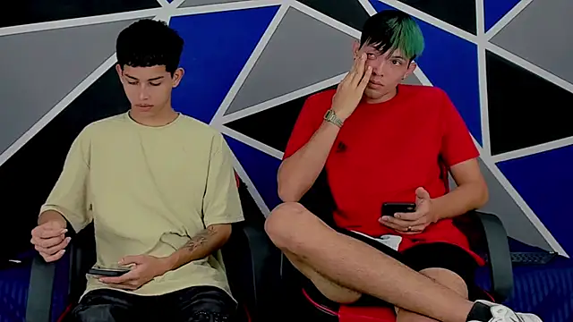 migueyalejo teens online show from 02.01.25