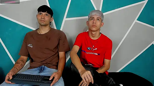 migueyalejo teens online show from 10.16.25