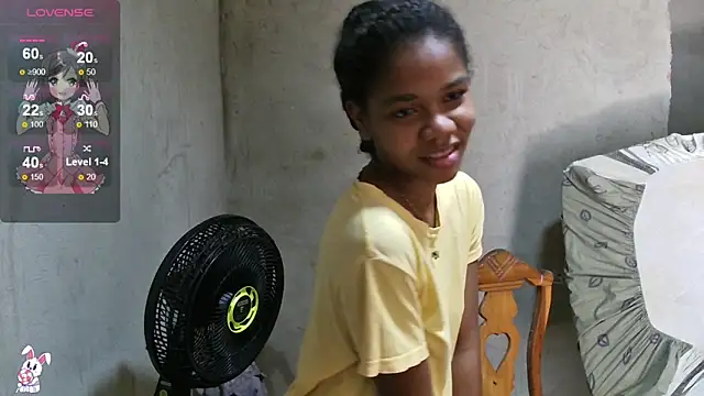 Snapshot of Luciia_cute chatting on 02.15.26 Luciia cute online show from 02.15.26