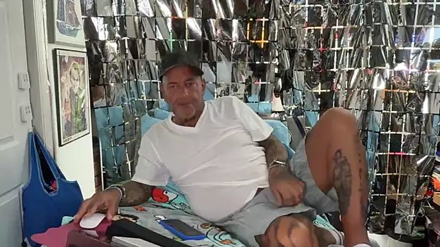 joeytatts66 online show from 04.04.26