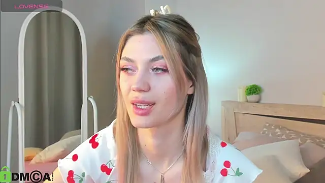 Cherry Price online show from 12.17.25