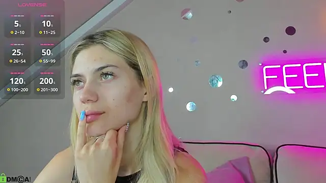 Snapshot of Cherry_Price chatting on 07.14.26 Cherry Price online show from 07.14.26