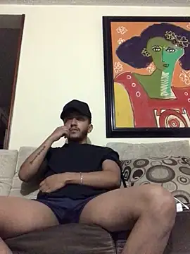 kmilo2405 online show from 12.22.25