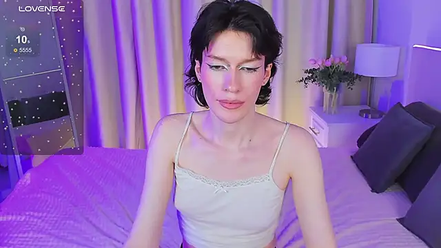 Snapshot of Kolette_Gray chatting on 02.20.25 Kolette Gray online show from 02.20.25