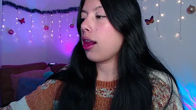 Snapshot of iam_emy chatting on 12.29.24 iam emy online show from 12.29.24