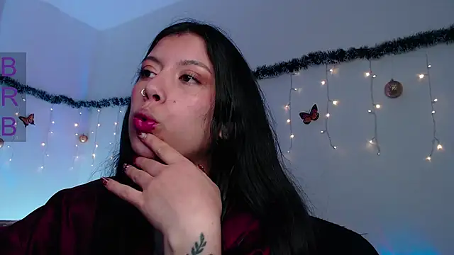 Snapshot of iam_emy chatting on 12.31.24 iam emy online show from 12.31.24