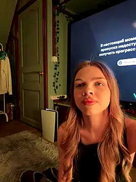 Alice1 secret online show from 10.18.25