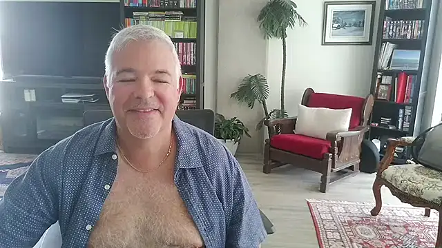Snapshot of aarosteev2 chatting on 06.10.26 aarosteev2 online show from 06.10.26