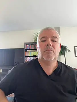 Snapshot of aarosteev2 chatting on 06.22.26 aarosteev2 online show from 06.22.26