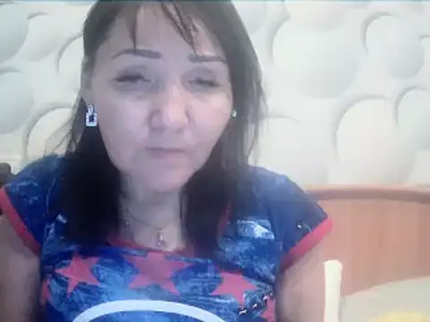 ClaireSunset online show from 12.17.25