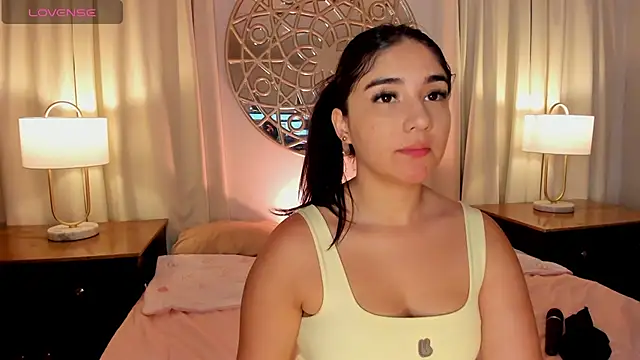 Snapshot of Belliinda_21 chatting on 07.07.26 Belliinda 21 online show from 07.07.26