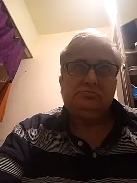 Snapshot of Sonya5156 chatting on 12.21.24 Sonya5156 online show from 12.21.24