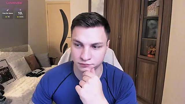 handsome guy01 online show from 09.30.25