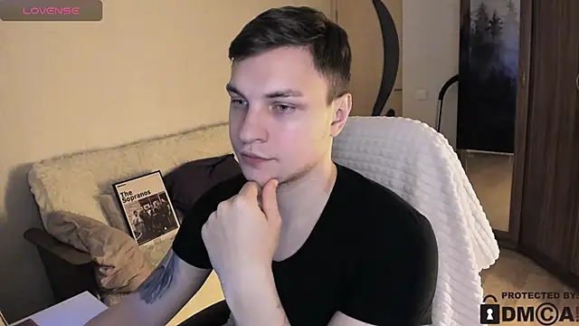 handsome guy01 online show from 10.11.25