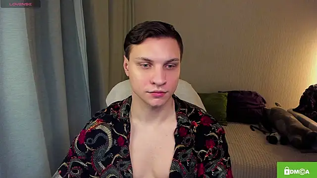 Snapshot of handsome_guy01 chatting on 07.01.26 handsome guy01 online show from 07.01.26