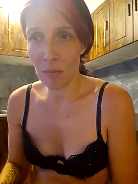 Snapshot of Lenchen_ chatting on 05.21.26 Lenchen online show from 05.21.26