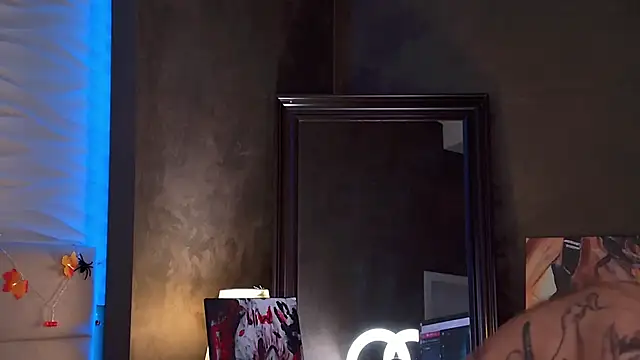 ViolaFlirt online show from 10.21.25