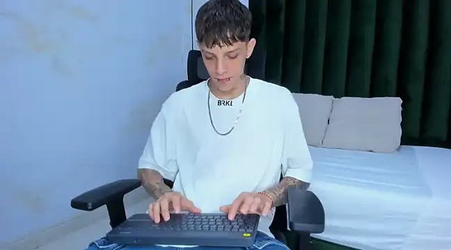 Snapshot of Adam_hard_ chatting on 12.05.24 Adam hard  online show from 12.05.24