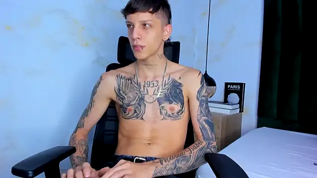 Snapshot of Adam_hard_ chatting on 01.21.25 Adam hard  online show from 01.21.25