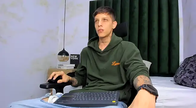 Snapshot of Adam_hard_ chatting on 02.24.25 Adam hard  online show from 02.24.25