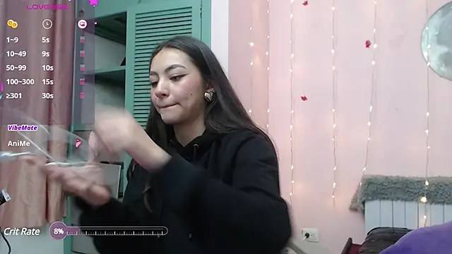 Nikoll kitten online show from 12.25.24