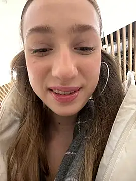 Snapshot of Lia__Love chatting on 02.12.25 Lia Love online show from 02.12.25