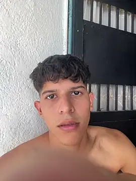 Snapshot of LiamGadiell chatting on 02.02.26 LiamGadiell online show from 02.02.26