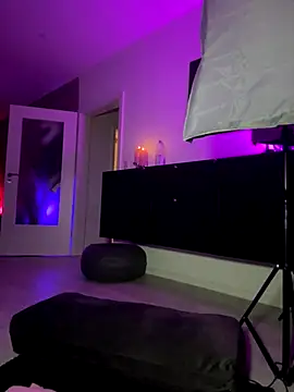 PalinaPr online show from 12.17.25